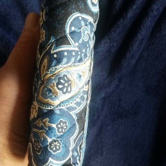 Small makeup case. - Picture 4 of 4